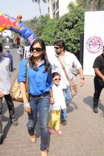 Arshad Warsi, Maria Goretti at Red Bull race in Mount Mary on 2nd Dec 2012 (103).JPG